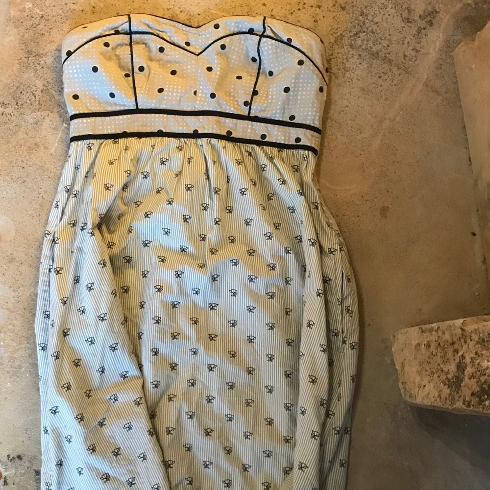 Strapless Dress w/ pockets